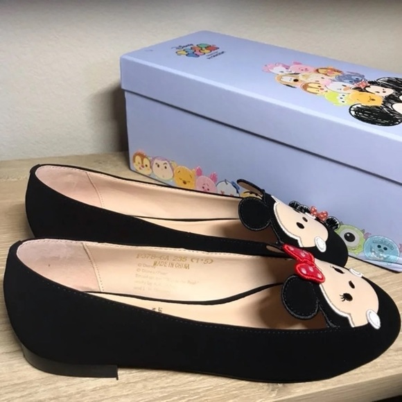 BRAND NEW in box RARE Disney Tsum Tsum x Grace Gift size 235 / 36.5 / US 6 - Picture 6 of 8